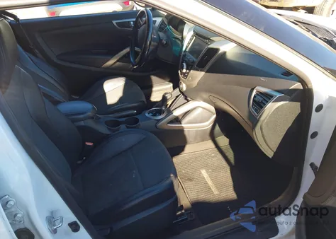 2015 Hyundai Veloster из США, поврежденный, VIN KMHTC6AD8FU239494